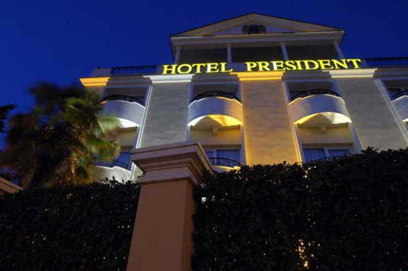 זאדאר Hotel President מראה חיצוני תמונה